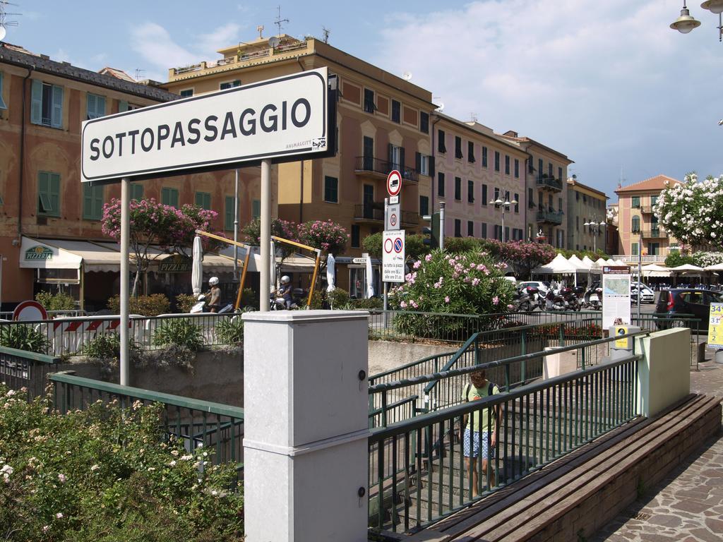 Home Sweet Home Lavagna Bagian luar foto